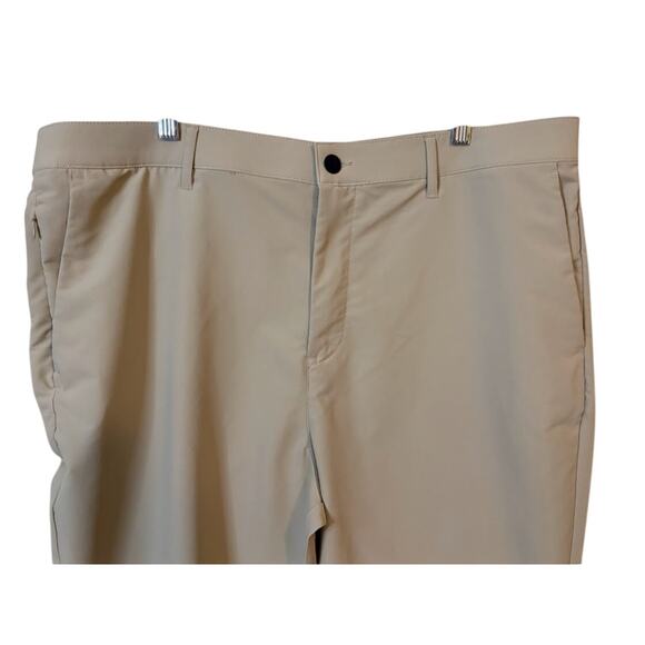 Banana Republic Khaki Chino Pants - Men's 40 x 32 - Excellent - Picture 2 of 5